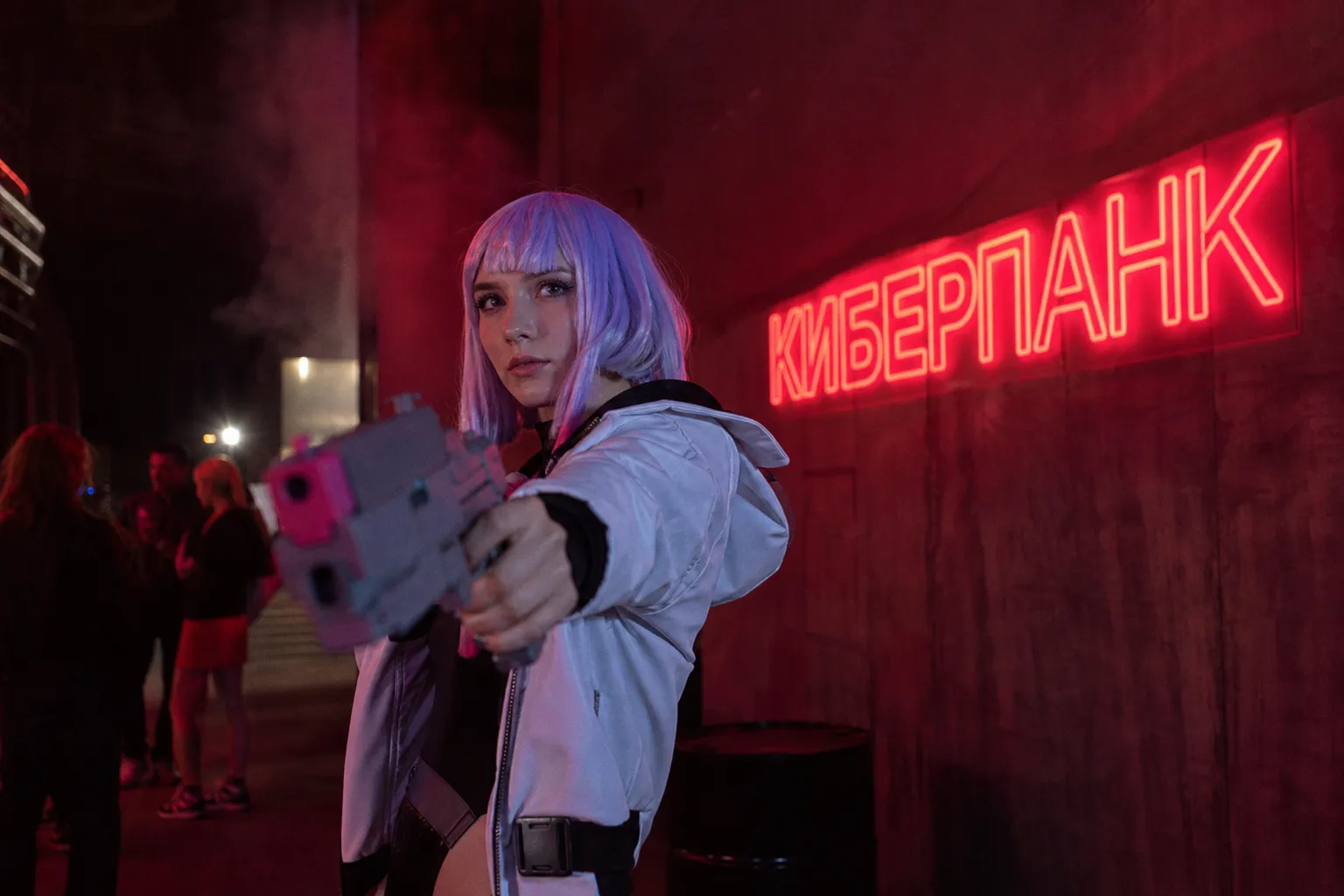 Российская модель Kristina Rein представила детальный косплей Люси из Cyberpunk: Edgerunners